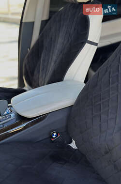 Внедорожник / Кроссовер BMW X5 2013 в 