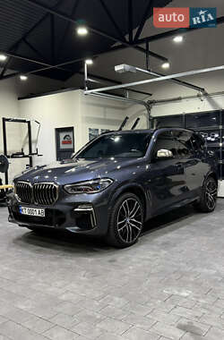 Внедорожник / Кроссовер BMW X5 2018 в 