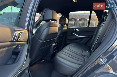 Внедорожник / Кроссовер BMW X5 2021 в 