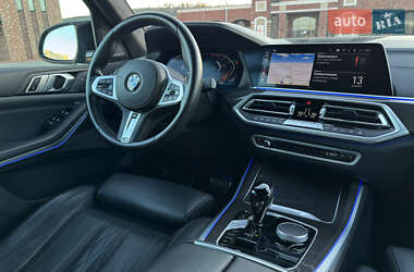 Внедорожник / Кроссовер BMW X5 2021 в 
