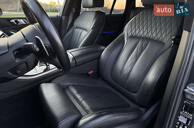 Внедорожник / Кроссовер BMW X5 2021 в 