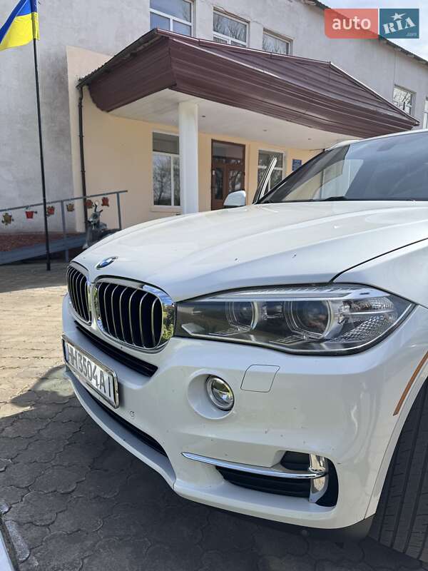 Внедорожник / Кроссовер BMW X5 2016 в Одессе
