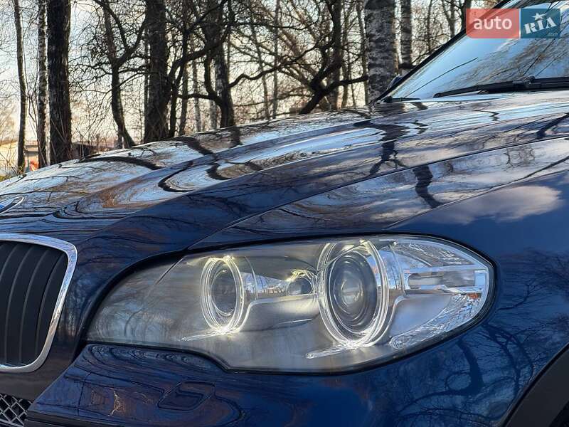 Позашляховик / Кросовер BMW X5 2011 в Охтирці
