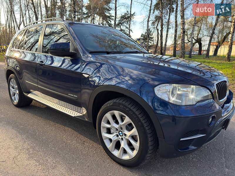 Позашляховик / Кросовер BMW X5 2011 в Охтирці