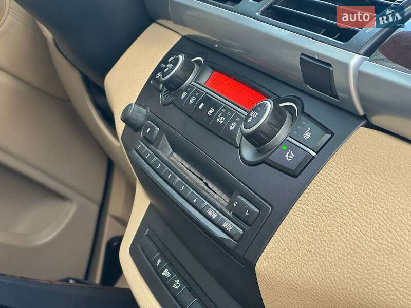 Позашляховик / Кросовер BMW X5 2011 в Охтирці