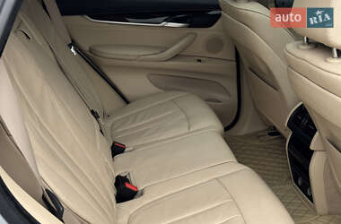Позашляховик / Кросовер BMW X5 2014 в 