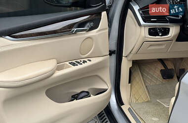 Позашляховик / Кросовер BMW X5 2014 в 