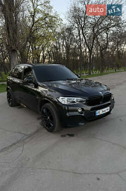 Позашляховик / Кросовер BMW X5 2014 в 