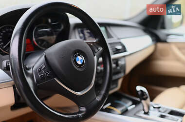 Внедорожник / Кроссовер BMW X5 2011 в 