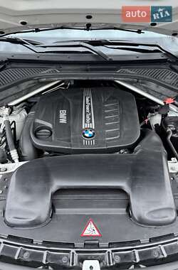 Внедорожник / Кроссовер BMW X5 2014 в 