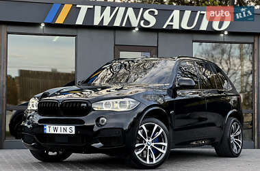 Позашляховик / Кросовер BMW X5 2013 в 