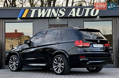 Позашляховик / Кросовер BMW X5 2013 в 