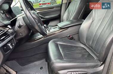 Внедорожник / Кроссовер BMW X5 2014 в 