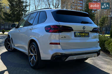 Внедорожник / Кроссовер BMW X5 2024 в 