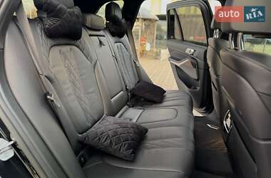 Позашляховик / Кросовер BMW X5 2019 в 