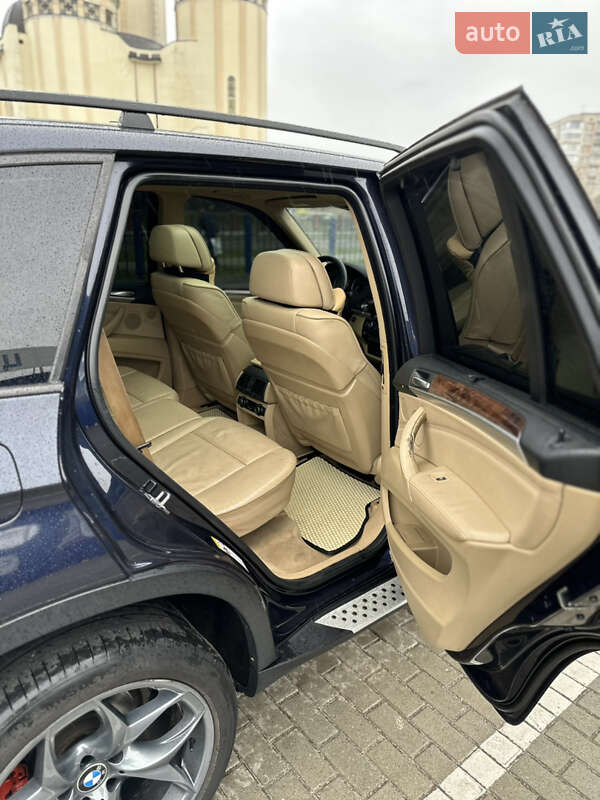 Позашляховик / Кросовер BMW X5 2007 в Шептицькому