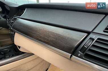 Внедорожник / Кроссовер BMW X5 2008 в 