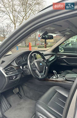 Внедорожник / Кроссовер BMW X5 2015 в 