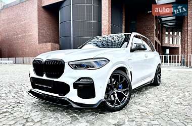 Внедорожник / Кроссовер BMW X5 2019 в 