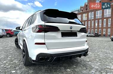 Внедорожник / Кроссовер BMW X5 2019 в 