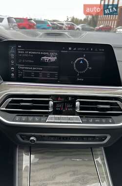 Внедорожник / Кроссовер BMW X5 2019 в 