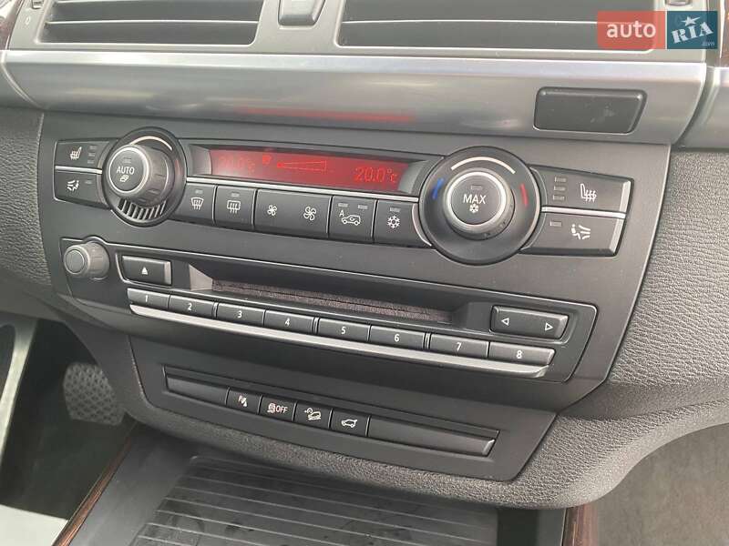 Позашляховик / Кросовер BMW X5 2011 в Житомирі