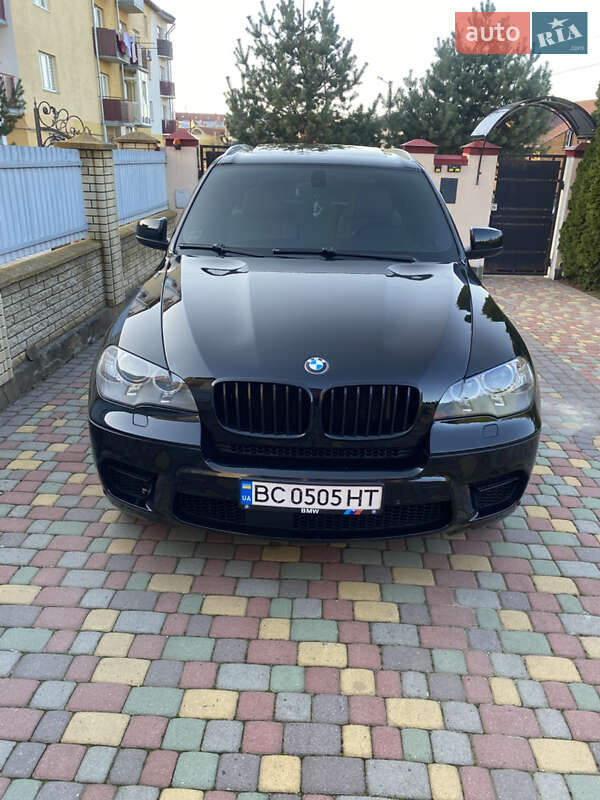 Внедорожник / Кроссовер BMW X5 2011 в 