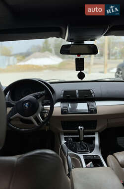 Внедорожник / Кроссовер BMW X5 2002 в 