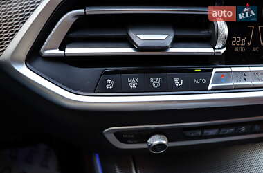 Внедорожник / Кроссовер BMW X5 2020 в 