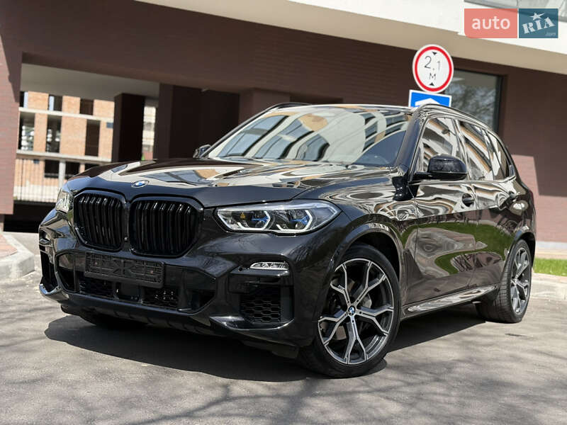 Внедорожник / Кроссовер BMW X5 2020 в 