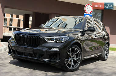 Внедорожник / Кроссовер BMW X5 2020 в 