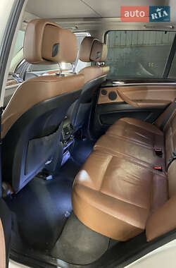 Внедорожник / Кроссовер BMW X5 2012 в 