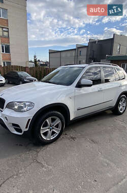 Внедорожник / Кроссовер BMW X5 2012 в 