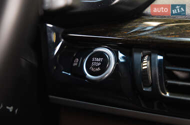 Внедорожник / Кроссовер BMW X5 2015 в 