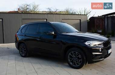 Внедорожник / Кроссовер BMW X5 2015 в 