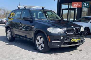 Позашляховик / Кросовер BMW X5 2011 в 