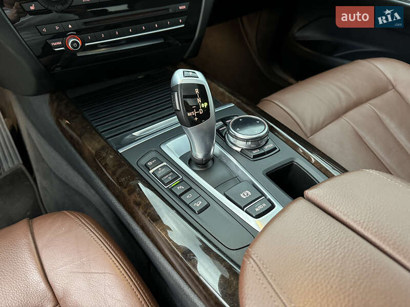 Внедорожник / Кроссовер BMW X5 2014 в Львове