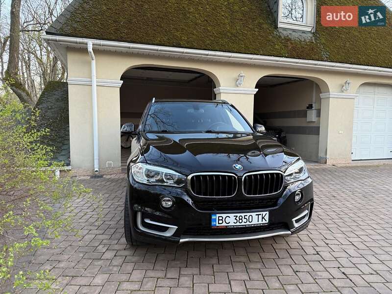 Внедорожник / Кроссовер BMW X5 2018 в 