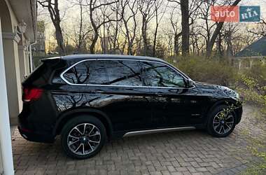 Внедорожник / Кроссовер BMW X5 2018 в 