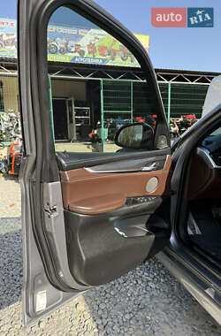 Внедорожник / Кроссовер BMW X5 2014 в 