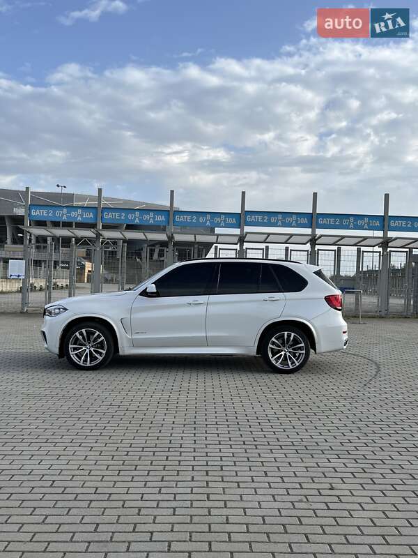 Внедорожник / Кроссовер BMW X5 2015 в Львове