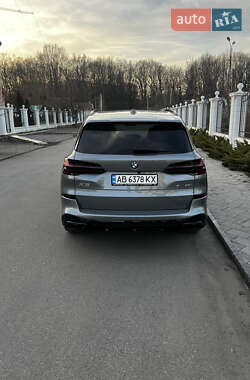 Позашляховик / Кросовер BMW X5 2023 в 