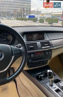 Внедорожник / Кроссовер BMW X5 2007 в 