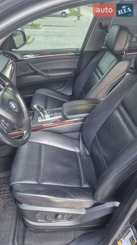 Позашляховик / Кросовер BMW X5 2013 в Запоріжжі