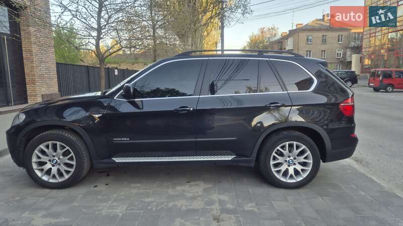 Позашляховик / Кросовер BMW X5 2013 в Запоріжжі