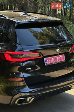 Внедорожник / Кроссовер BMW X5 2020 в 