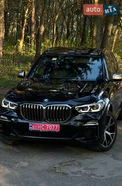 Внедорожник / Кроссовер BMW X5 2020 в 