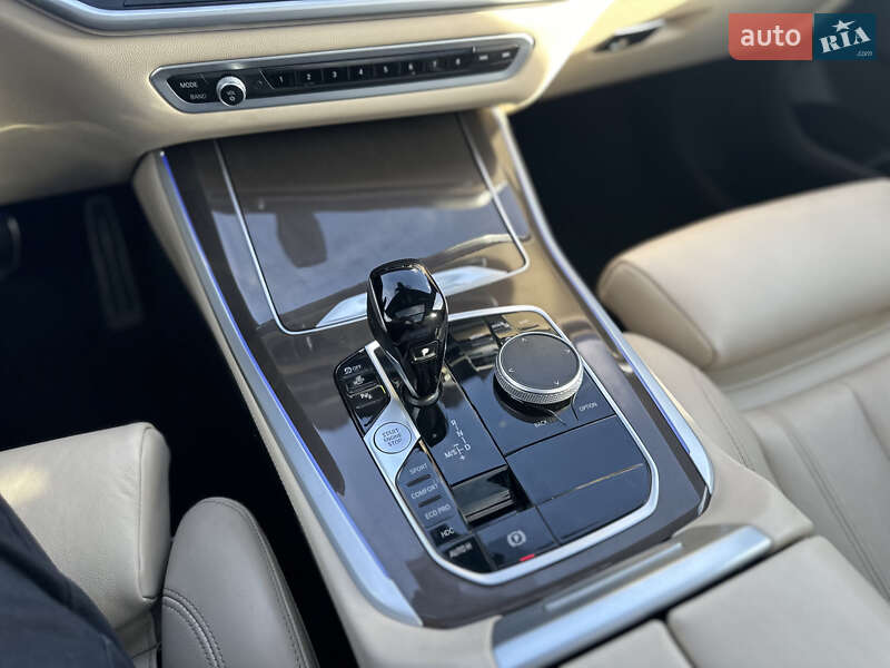 Позашляховик / Кросовер BMW X5 2022 в Києві фото 29 Позашляховик / Кросовер BMW X5 2022 в Києві
