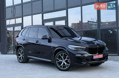 Позашляховик / Кросовер BMW X5 2019 в 