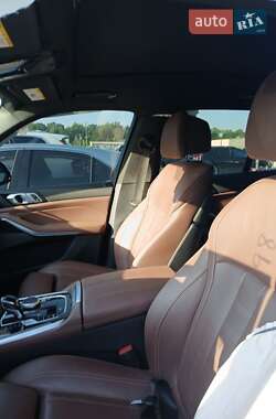 Позашляховик / Кросовер BMW X5 2020 в 